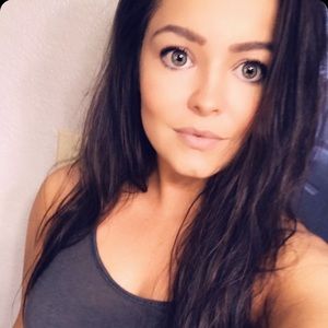 Meet your Posher, Kaylyn